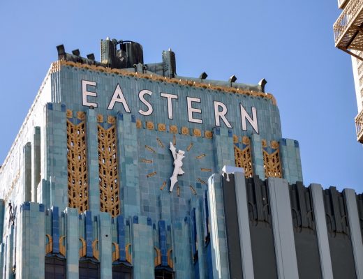 Eastern Columbia Building - Desain Art Deco